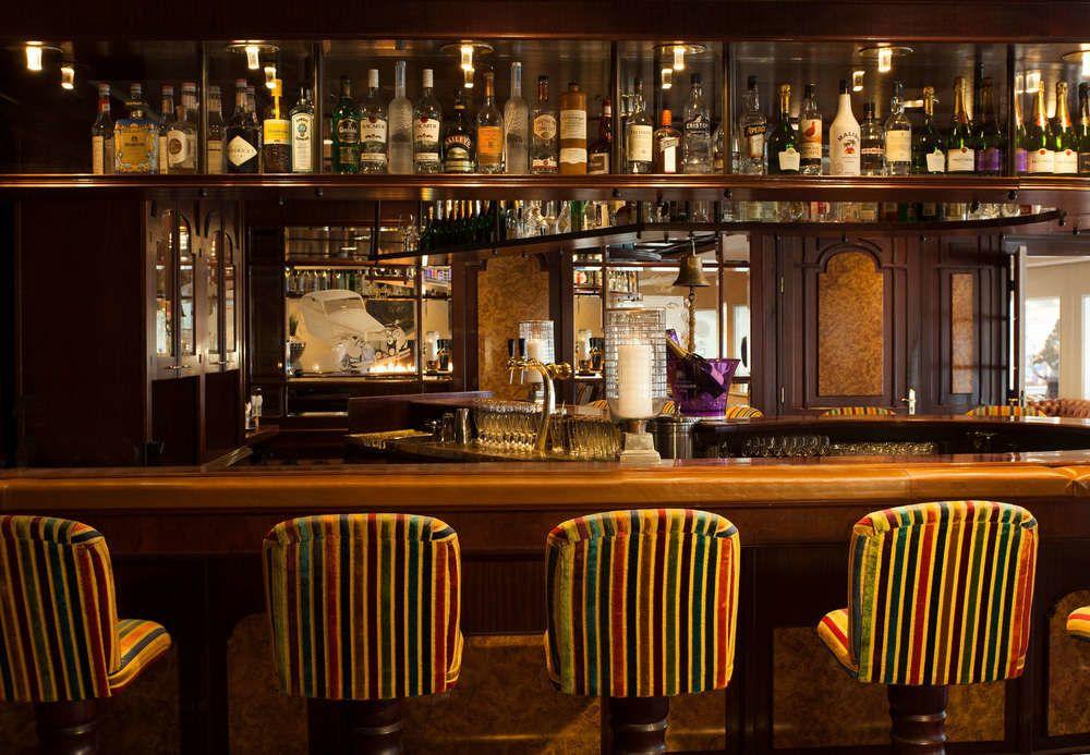 Hotel Van Oranje Noordwijk Zewnętrze zdjęcie The bar at the Hotel de Ville